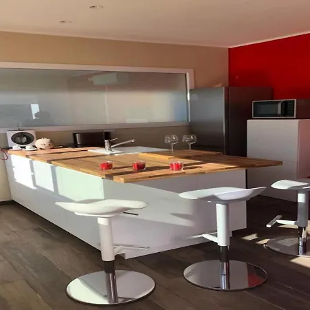 By The Sea - In Full Relaxation - Air Conditioned - Wi-fi Villa