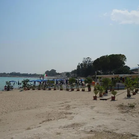 Aurea - Climatizzata - Wi-fi Villa Fontane Bianche